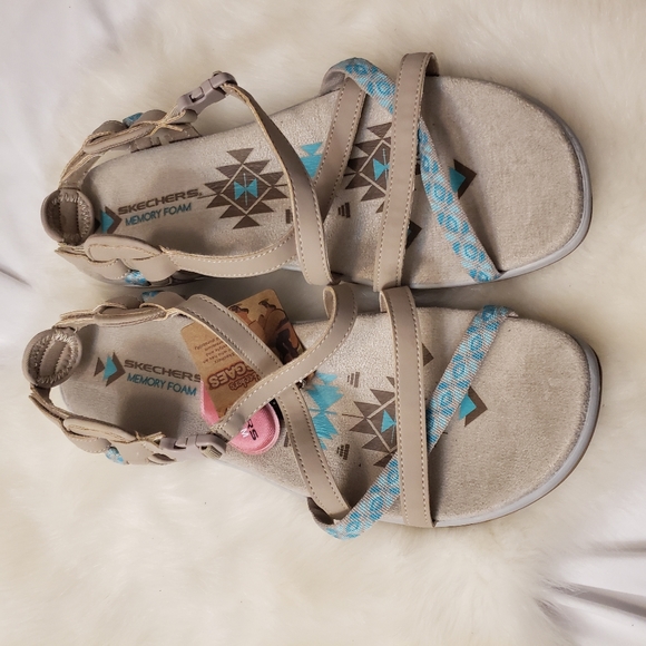 Skechers Shoes - Nwt skechers size 11 sandals reggaes